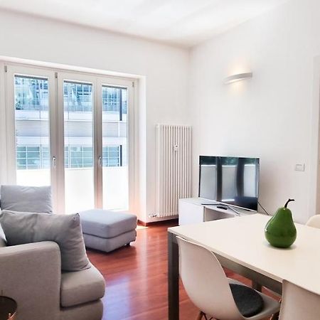 شقة Joivy Superb Flat, 2 Balconies & Skyscrapers View ميلان المظهر الخارجي الصورة