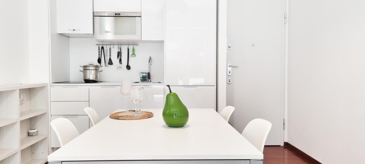 شقة Joivy Superb Flat, 2 Balconies & Skyscrapers View ميلان المظهر الخارجي الصورة